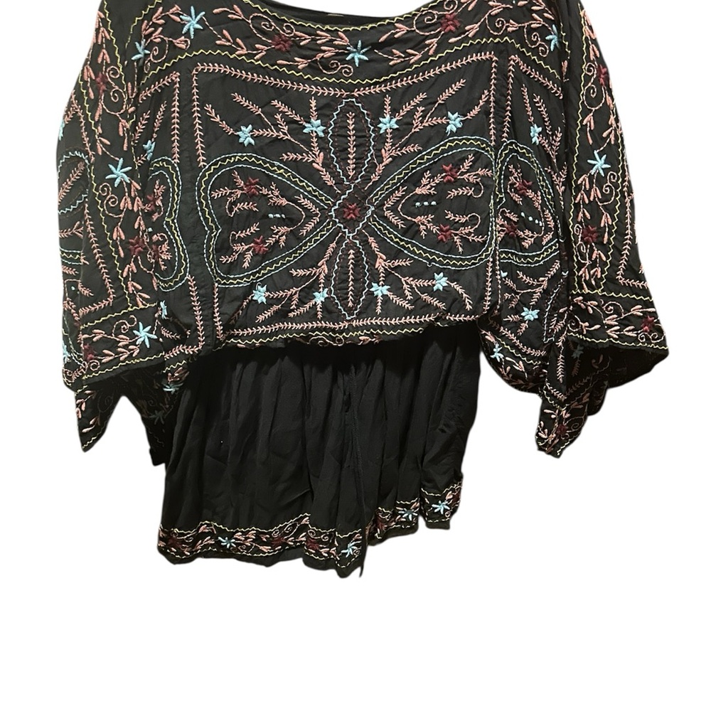 Free peoples Embroidered Black Women's Top - Picture 2 of 2